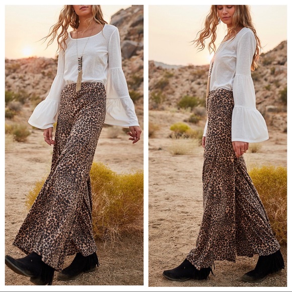 Fabulous Gypsy chic Animal print flounce pants - Picture 5 of 5